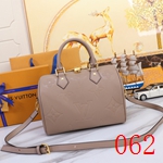 激安ルイヴィトンバッグ偽物